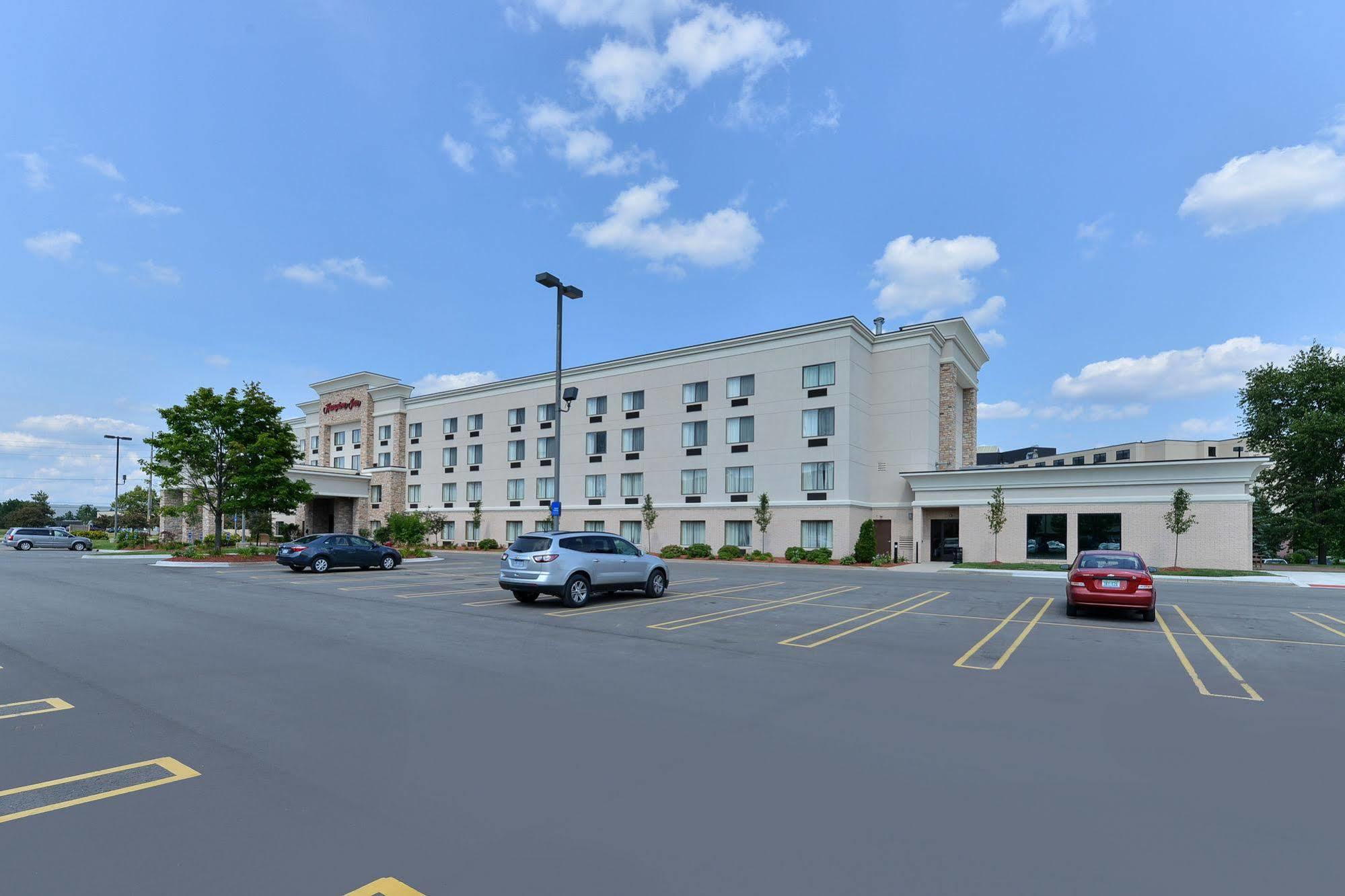 Hampton Inn Detroit/Auburn Hills South Eksteriør billede